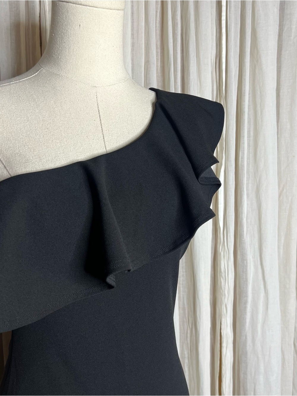 Lulu’s Black Life Is But A Dream Bodycon Dress - Picture 3 of 6